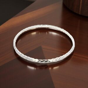 Tiffany & Co Single Bangle Bracelet Sterling Silver Estate TIF870